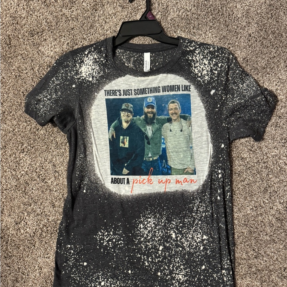 Graphic Tee with Splatter Design